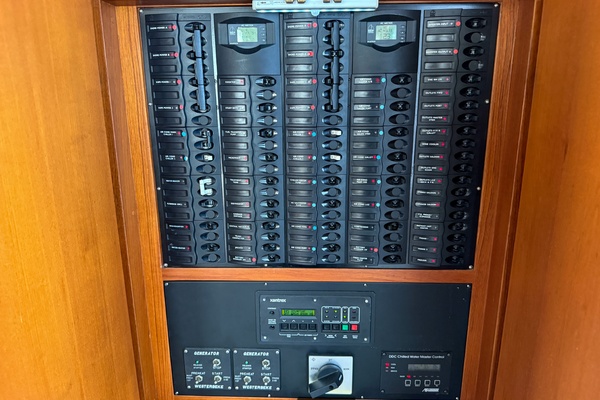 Elleon 64ft Grand Banks Yacht For Sale