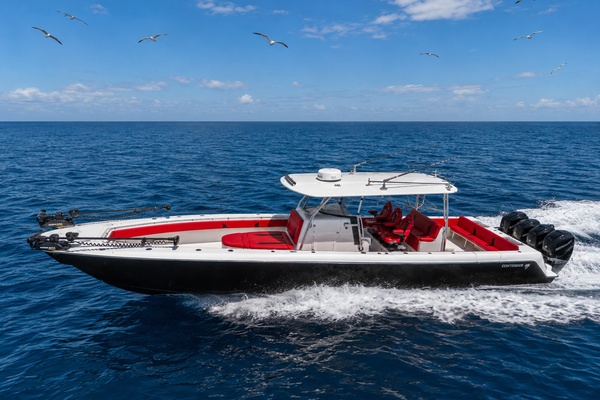 44FT (13.41M) CONTENDER