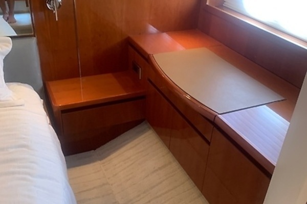 2008 Viking 58