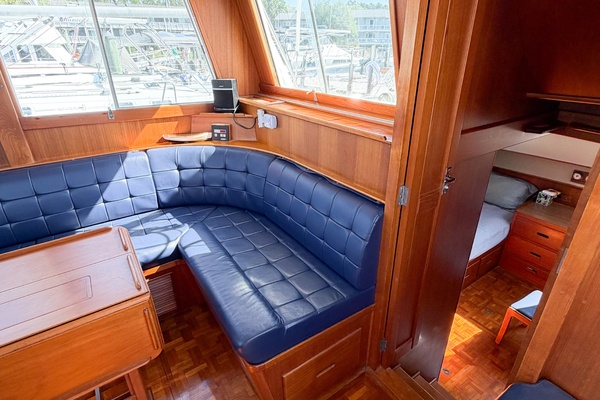 MOLLY B 36ft Grand Banks Yacht For Sale