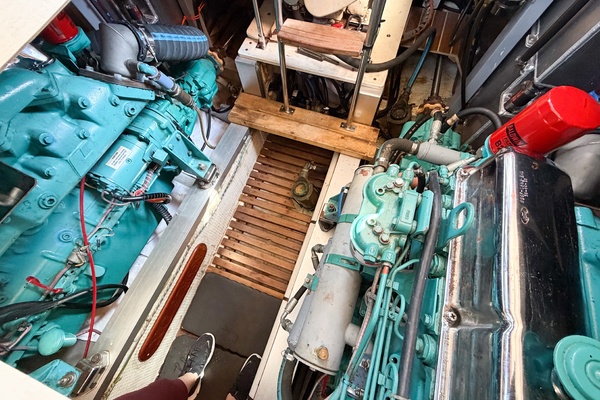 MOLLY B 36ft Grand Banks Yacht For Sale