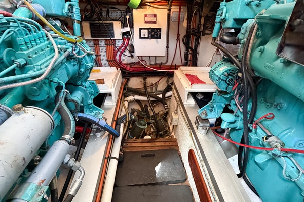MOLLY B 36ft Grand Banks Yacht For Sale