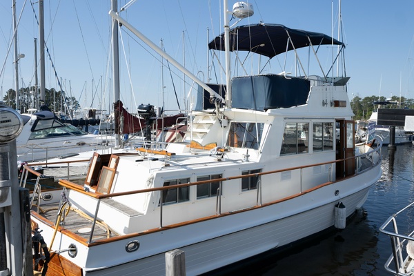 MOLLY B 36ft Grand Banks Yacht For Sale