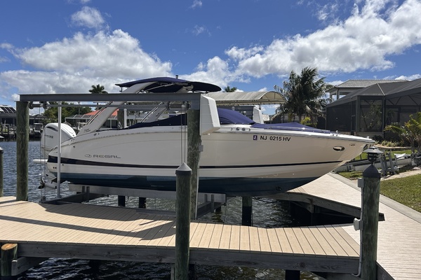 26ft Regal Yacht For Sale