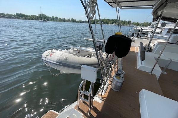 Sacre Bleu 45ft Lagoon Yacht For Sale