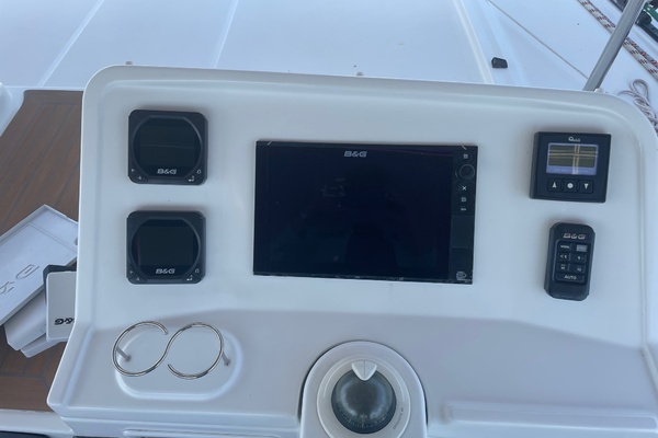 Sacre Bleu 45ft Lagoon Yacht For Sale