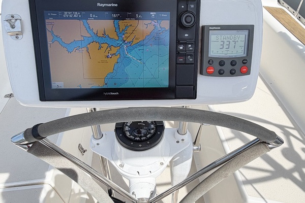 EARLY OUT 40ft Caliber Yacht For Sale