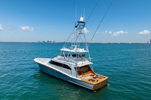 Photo of the 2017 Weaver Custom Sportfish "BRISA"