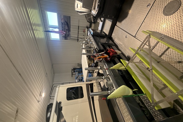 32ft Hewescraft Yacht For Sale