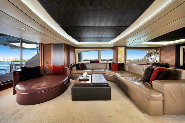 BABIECA 105ft Azimut Yacht For Sale