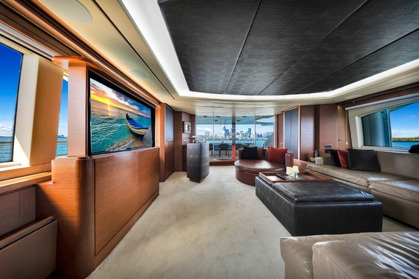 BABIECA 105ft Azimut Yacht For Sale