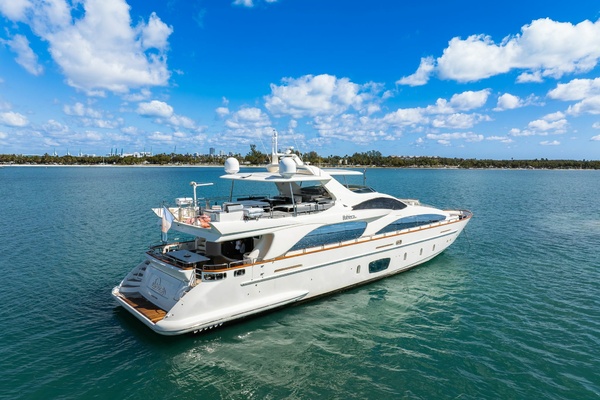 BABIECA 105ft Azimut Yacht For Sale