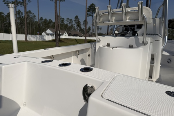 23ft Reef Runner Yacht For Sale