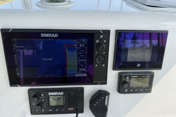 23ft Reef Runner Yacht For Sale