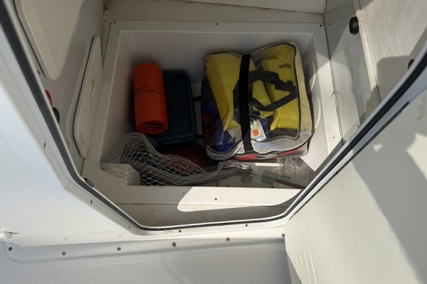 23ft Reef Runner Yacht For Sale