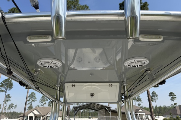 23ft Reef Runner Yacht For Sale