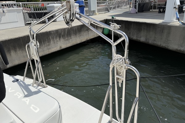 Mist Approach 44ft Carver Yacht For Sale