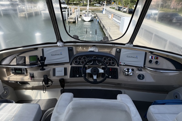 Mist Approach 44ft Carver Yacht For Sale