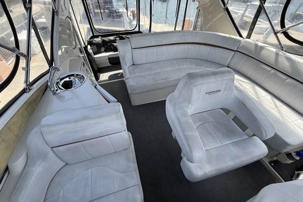 Mist Approach 44ft Carver Yacht For Sale