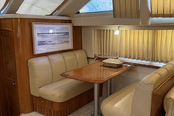 Mist Approach 44ft Carver Yacht For Sale