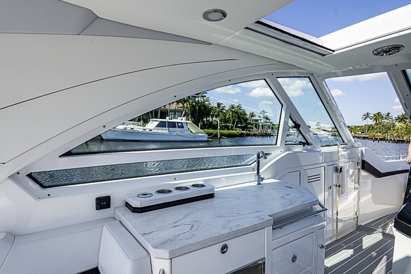 Taking Stock 40ft Formula Yacht For Sale