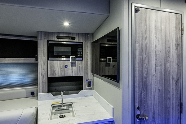 Taking Stock 40ft Formula Yacht For Sale