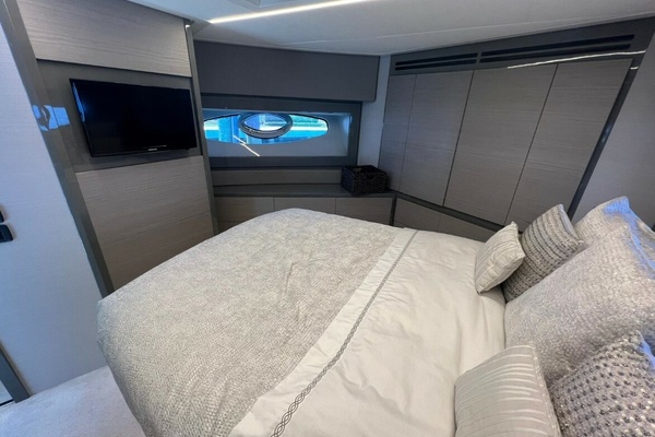 BLUEPRINT 62ft Pershing Yacht For Sale