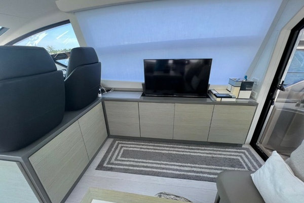 BLUEPRINT 62ft Pershing Yacht For Sale