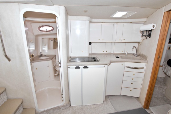 IMPULSE 37ft Sea Ray Yacht For Sale