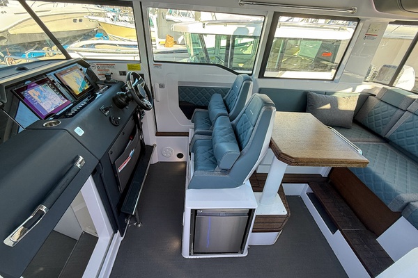 King Itchy 37ft Axopar Yacht For Sale