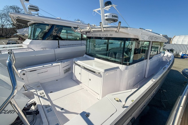 King Itchy 37ft Axopar Yacht For Sale