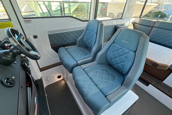 King Itchy 37ft Axopar Yacht For Sale