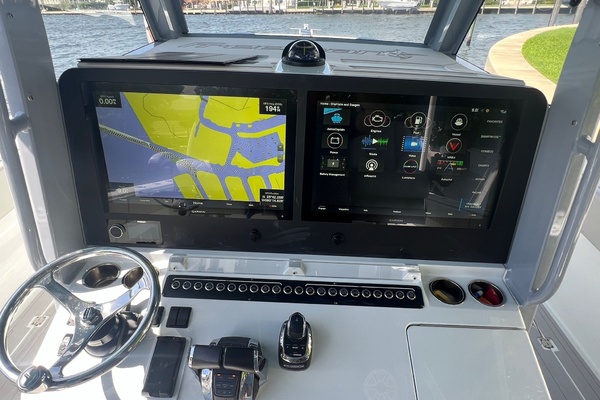 NOMAD 42ft Freeman Yacht For Sale