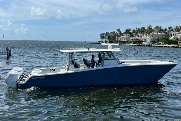 NOMAD 42ft Freeman Yacht For Sale