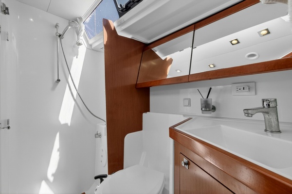 Tartuga 48ft Beneteau Yacht For Sale