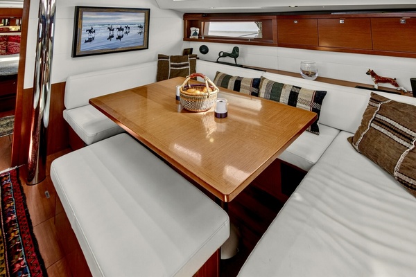 Tartuga 48ft Beneteau Yacht For Sale