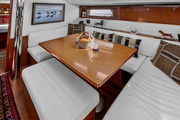 Tartuga 48ft Beneteau Yacht For Sale