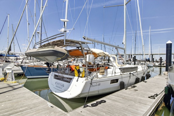 Tartuga 48ft Beneteau Yacht For Sale