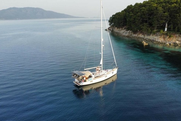 Tartuga 48ft Beneteau Yacht For Sale