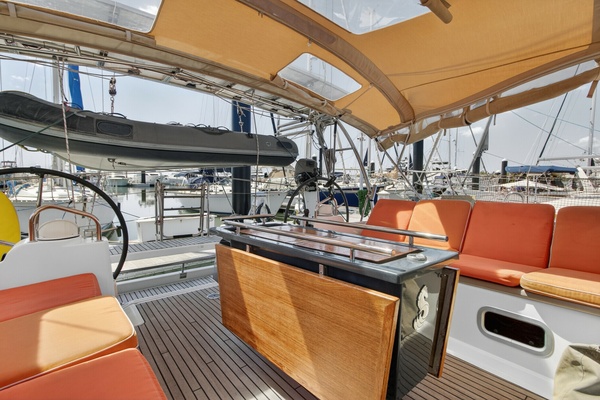 Tartuga 48ft Beneteau Yacht For Sale
