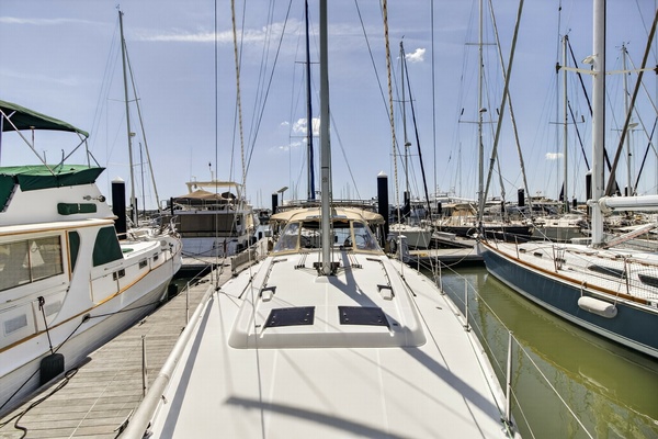 Tartuga 48ft Beneteau Yacht For Sale