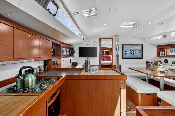 Tartuga 48ft Beneteau Yacht For Sale