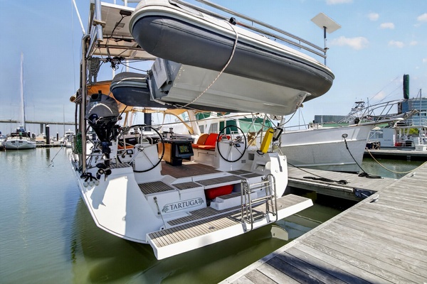 Tartuga 48ft Beneteau Yacht For Sale
