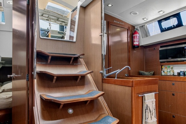 Tartuga 48ft Beneteau Yacht For Sale