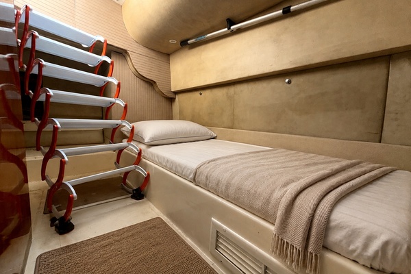 ALADDIN 65ft Azimut Yacht For Sale