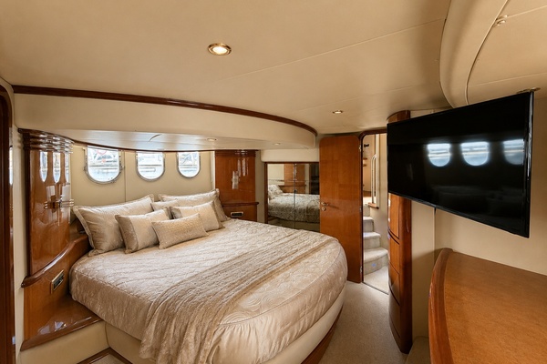 ALADDIN 65ft Azimut Yacht For Sale