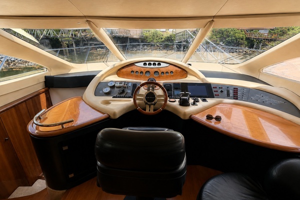 ALADDIN 65ft Azimut Yacht For Sale