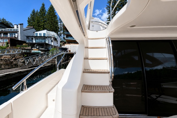 ALADDIN 65ft Azimut Yacht For Sale