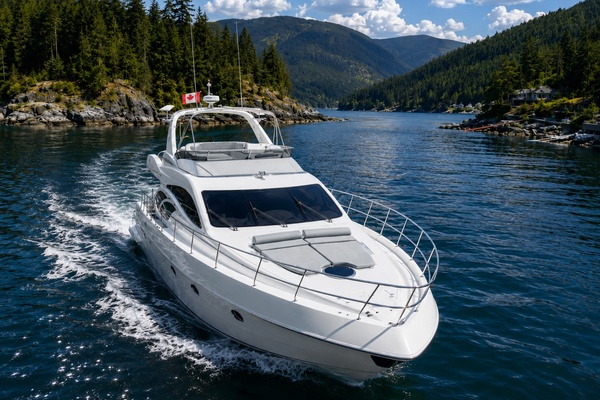 2005 Azimut Fly 62