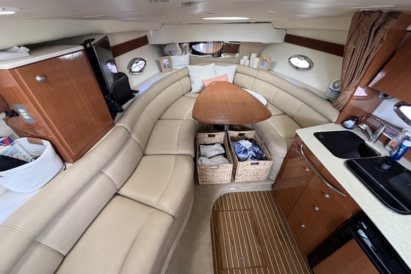 Photo of the 2007 Maxum 3100 SE "Vitamin Sea"